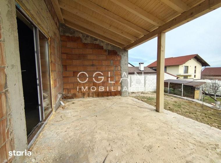 Casă cu 4 camere cu Teren 259 Mp în Tineretului