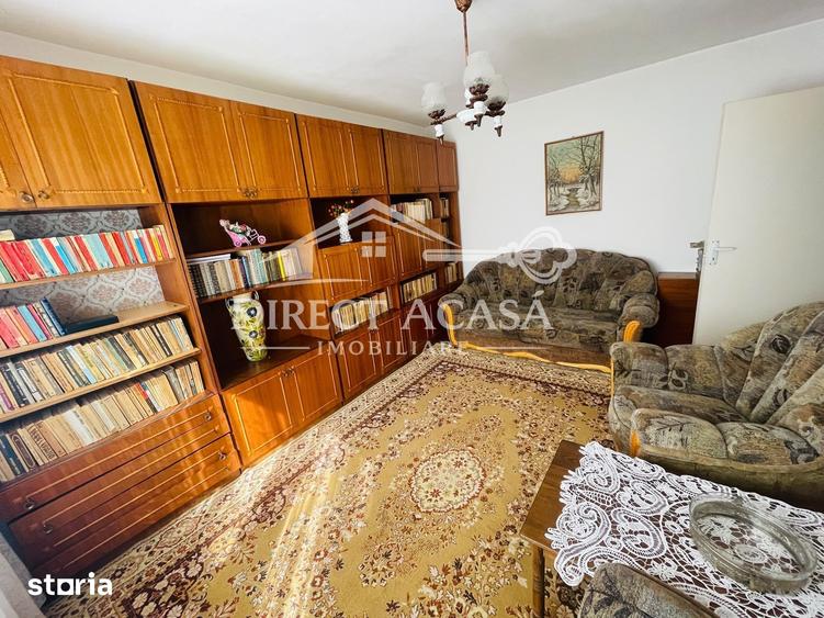 Apartament cu 3 camere în Tudor Vladimirescu