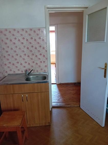 Apartament cu 3 camere decomandat în Țiglina 2