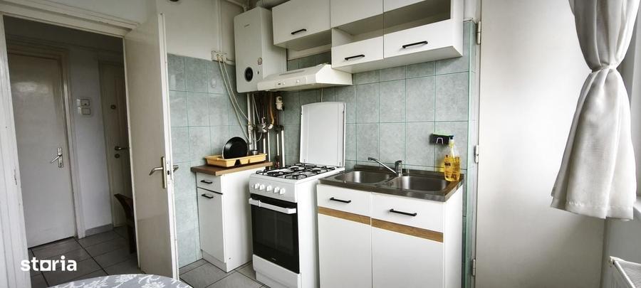 Apartament cu 2 camere nedecomandat în Cornișa