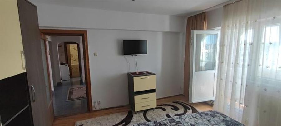 Apartament 2 camere decomandat | 55 mp | 3 balcoane | Renovare recentă | Parcare - 7