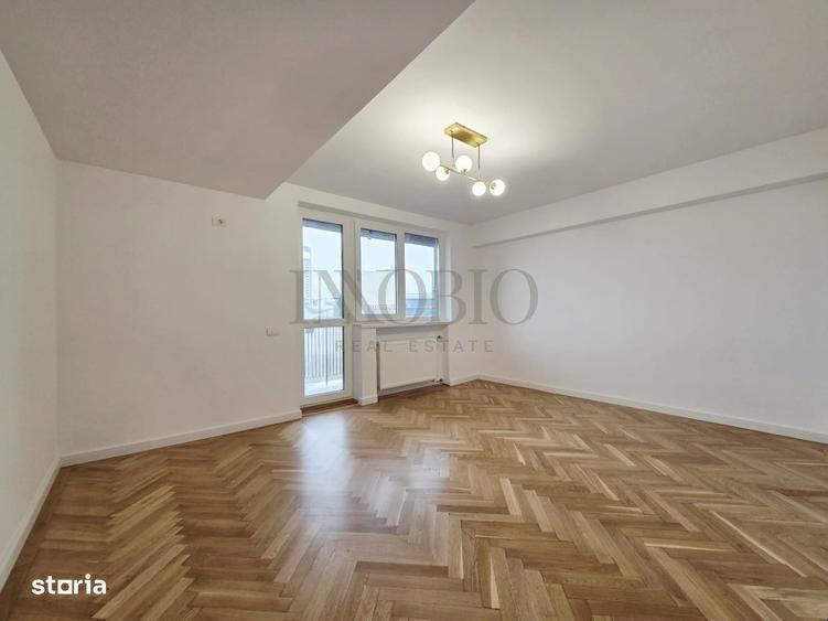 Apartament de vanzare 3 Camere | Universitate KM 0 - 17
