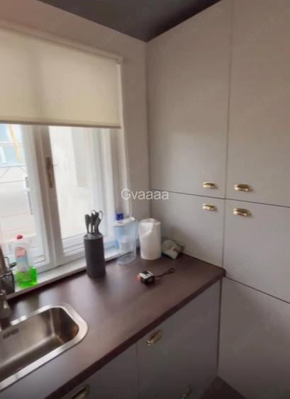 Persoana Fizica Apartament cu 3 camere Andrei Muresanu