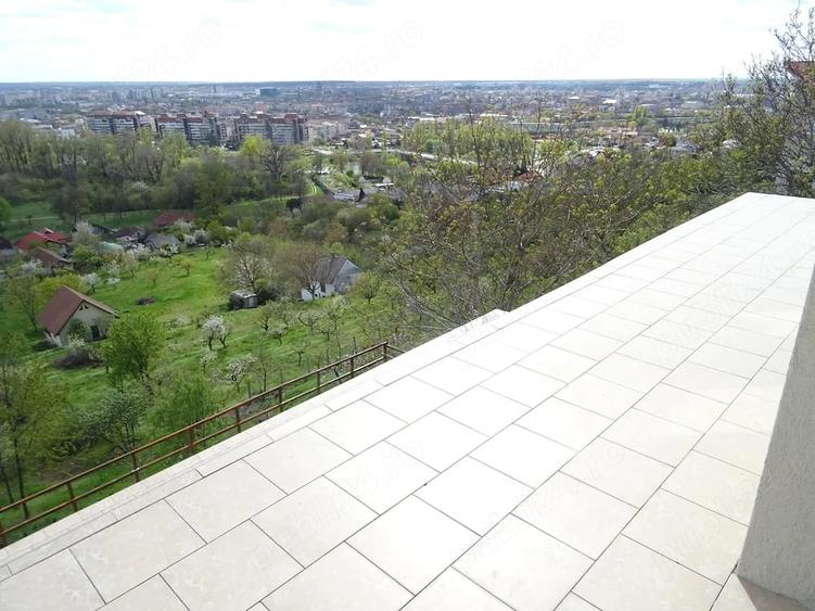 Casă cu Teren 640 Mp în Dealuri Oradea
