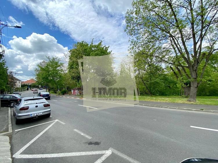 Casă cu 4 camere cu Teren 450 Mp în Sub Arini
