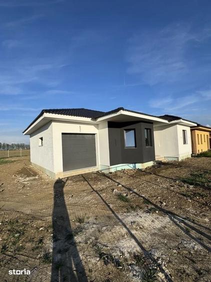 Casă cu 3 camere cu Teren 650 Mp în Odoreu