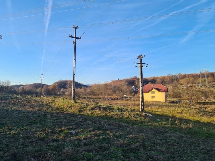 Teren de 5200 mp, în Măldărești