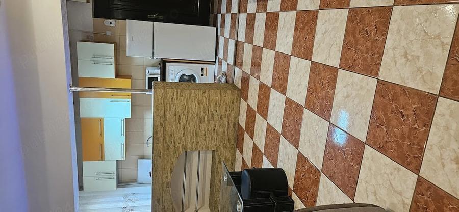 Apartament cu 2 camere semidecomandat în Ultracentral