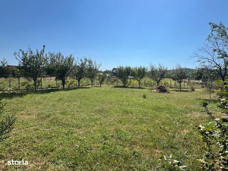 Casă cu 4 camere în Brebu