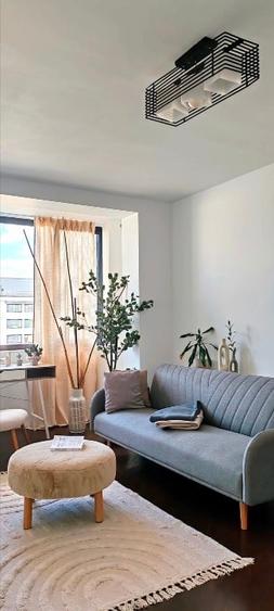 Apartament cu 3 camere semidecomandat în Central