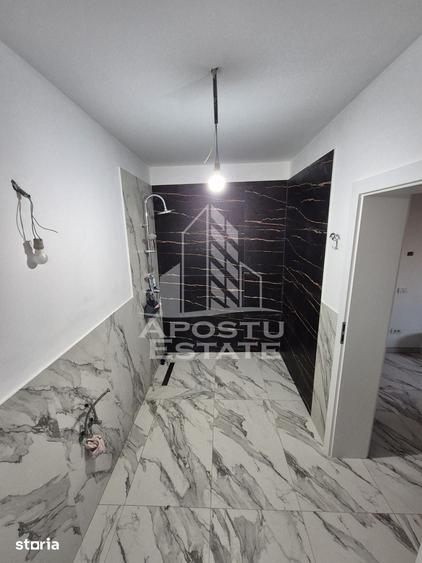 Casă cu 4 camere cu Teren 720 Mp în Moșnița Nouă