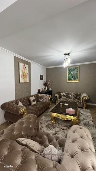 Casă cu 4 camere în Crevedia