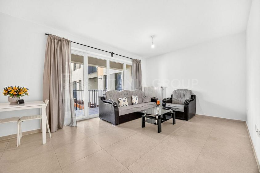 Apartament cu 2 camere semidecomandat, mobilat în Tractorul