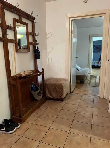 Apartament cu 3 camere decomandat în Tătărași