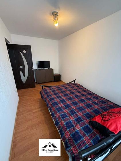 Apartament cu 4 camere în Vest