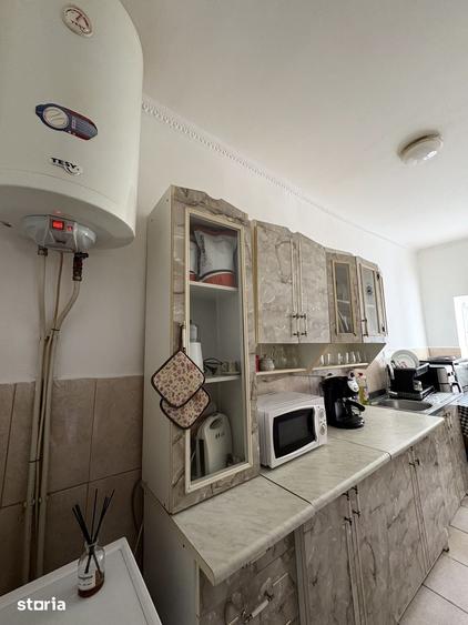 Casă cu 3 camere cu Teren 1000 Mp în Central