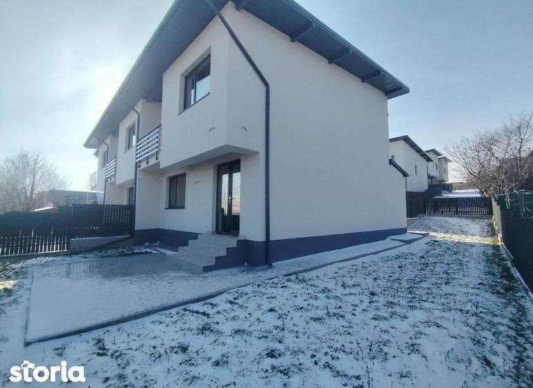 Casă cu 4 camere cu Teren 240 Mp în Valea Lupului