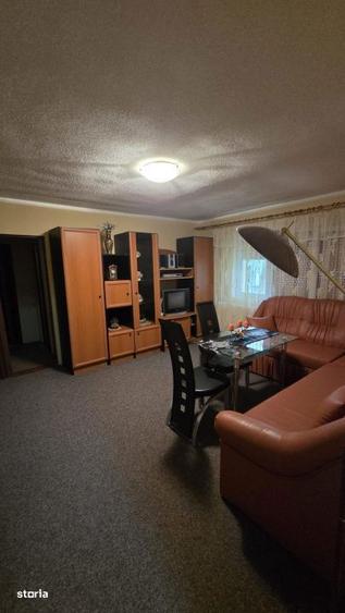 Apartament cu 2 camere semidecomandat în Micro 16