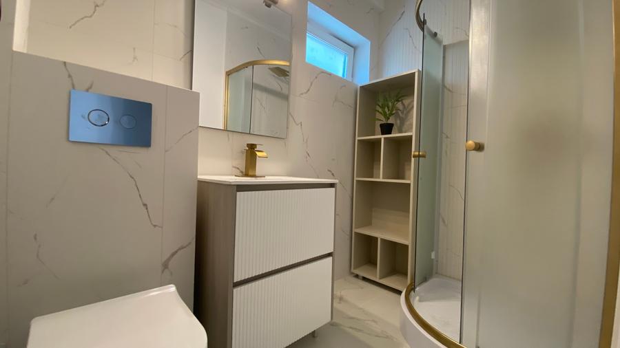 Apartament cu 2 camere semidecomandat în Big-Bascov
