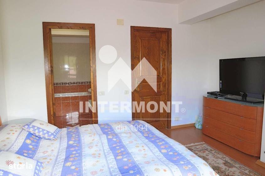 Apartament cu 4 camere în Cioplea