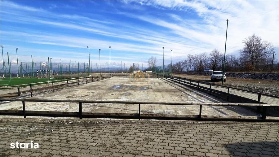 Spațiu comercial, de 320 mp, în Central