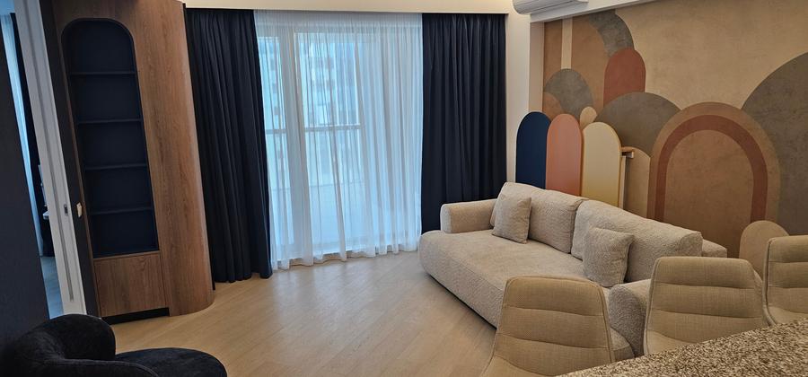 Apartament cu 2 camere semidecomandat în Aviației