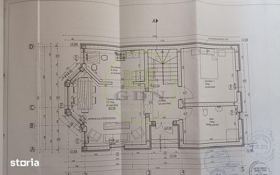 Casă cu 4 camere cu Teren 2500 Mp în Ideciu de Jos
