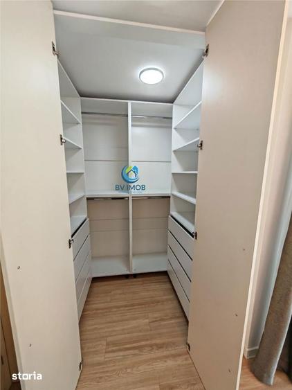 Casă cu 4 camere cu Teren 600 Mp în IAR