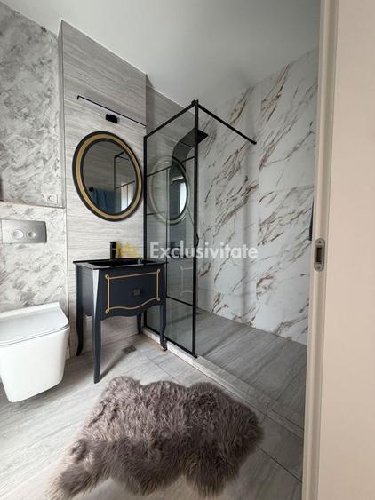 Apartament cu 3 camere decomandat în Băneasa
