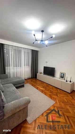 Apartament cu 3 camere în Micro 1