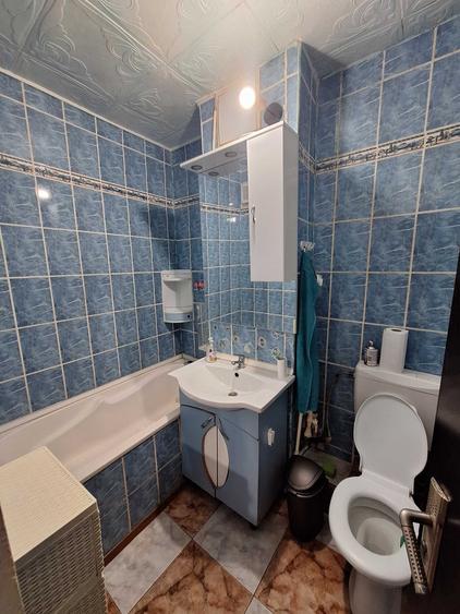 Apartament cu 3 camere decomandat în Țiglina 3