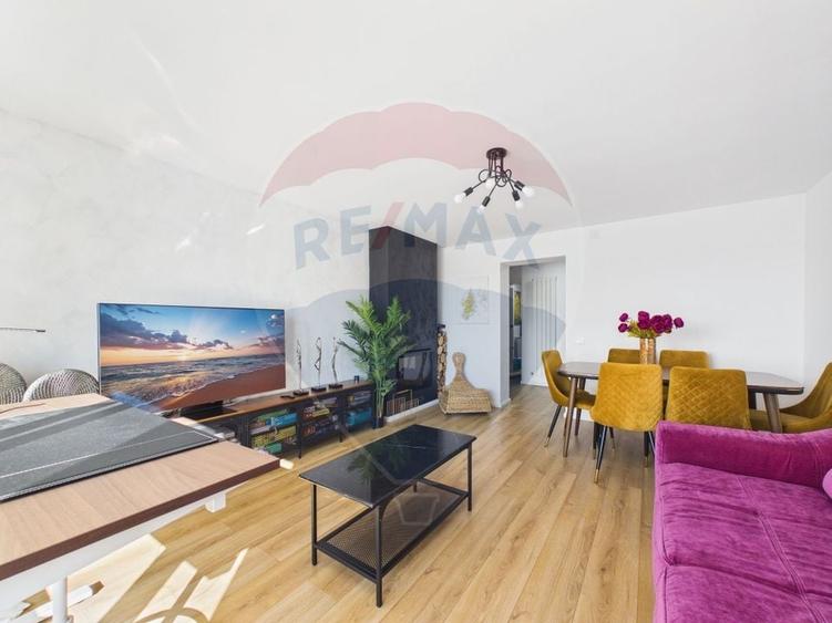 Apartament cu 3 camere decomandat, mobilat în Unirii