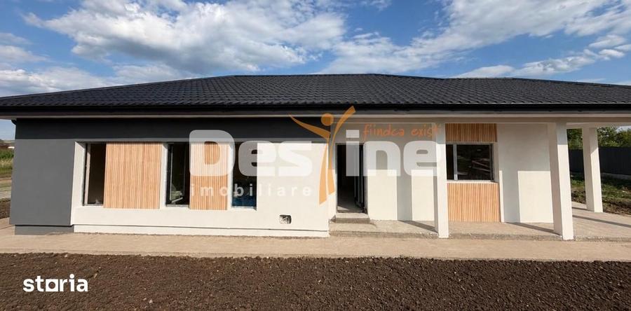 Casă cu 4 camere cu Teren 432 Mp în Miroslava