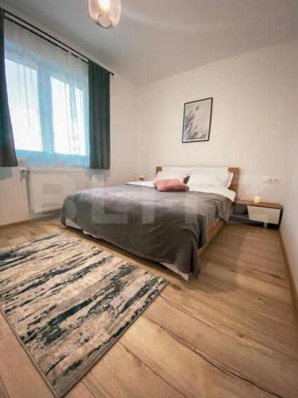 Apartament spa?ios cu 3 camere de inchiriat Tractorul, - 1