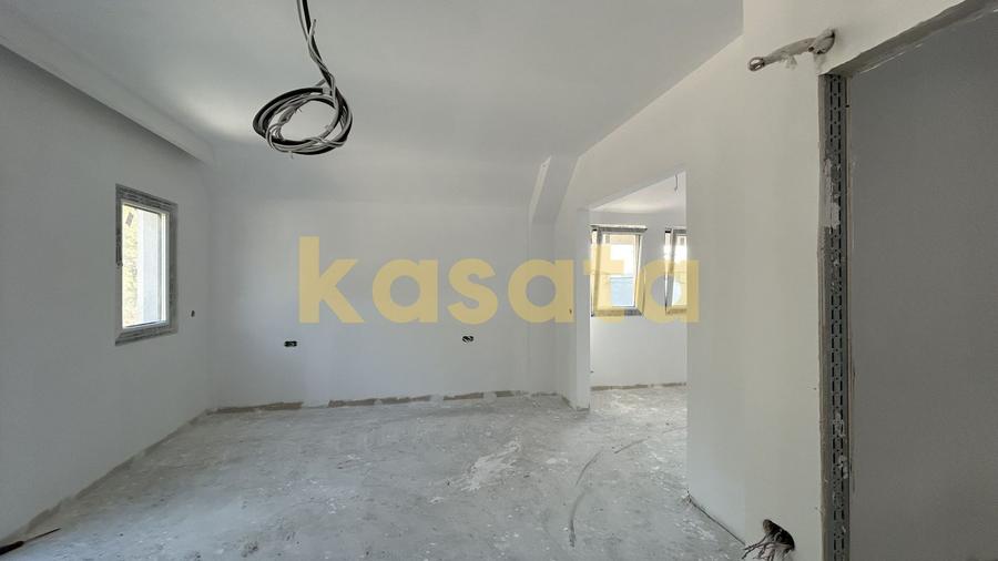 Duplex cu 4 camere cu Teren 310 Mp în Balotești