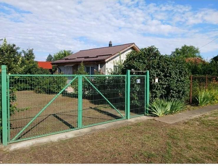 Casă cu 3 camere în Mironești