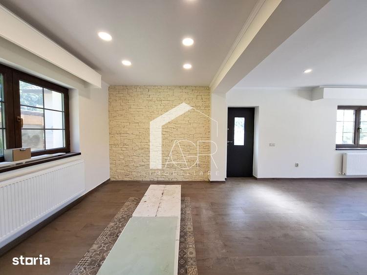 Casă cu 4 camere cu Teren 380 Mp în Central