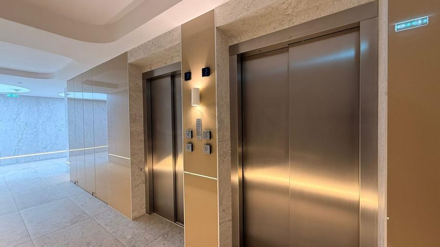 Apartament cu 3 camere decomandat în Iancu Nicolae