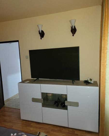 Apartament cu 2 camere decomandat în Uric