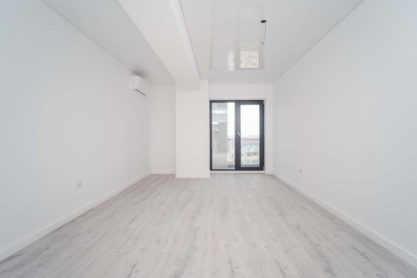 Apartament cu 2 camere decomandat în Nicolina