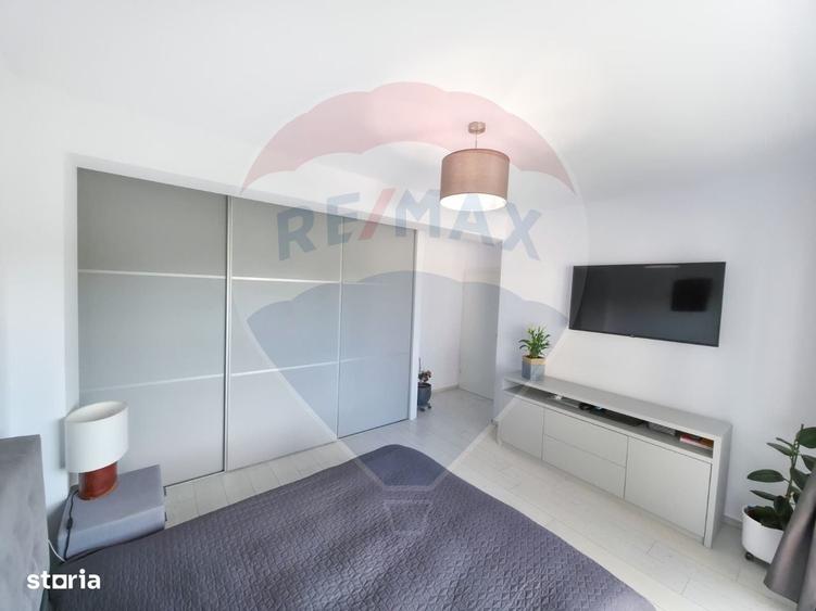 Apartament cu 3 camere în Bună Ziua