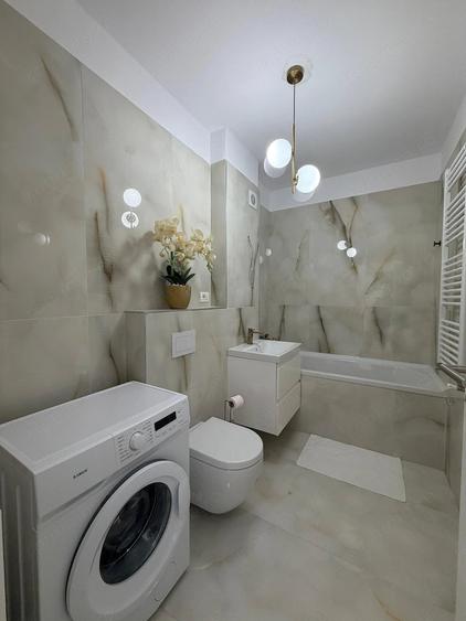 Apartament cu 2 camere semidecomandat în Dumbrăvița