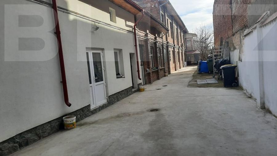Casă individuală cu 5 camere cu Canalizare în Lugoj