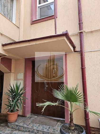 Casă individuală cu 3 camere cu Canalizare în Girocului