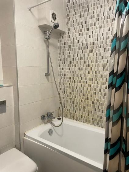 Apartament cu 2 camere semidecomandat în Bună Ziua