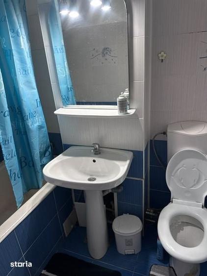Apartament cu 2 camere semidecomandat în Gorjului