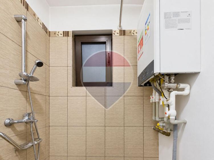 Duplex cu 4 camere cu Teren 108 Mp în Central