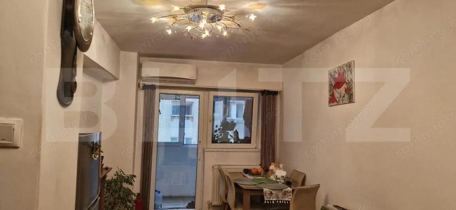 Apartament cu 3 camere decomandat în Ultracentral
