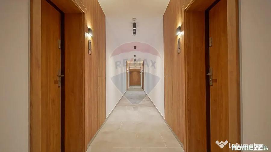 Apartament cu 2 camere decomandat în Tractorul