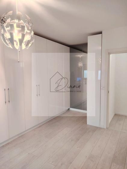 Apartament cu 4 camere decomandat, mobilat în Băneasa